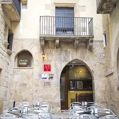 Lo Raconet De La Plaça 3*