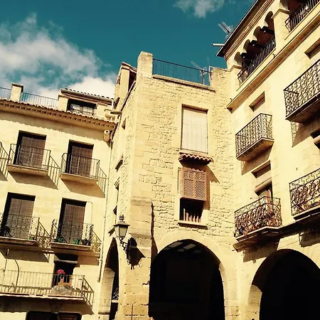 Apartahotel Lo Raconet De La Plaça 3*